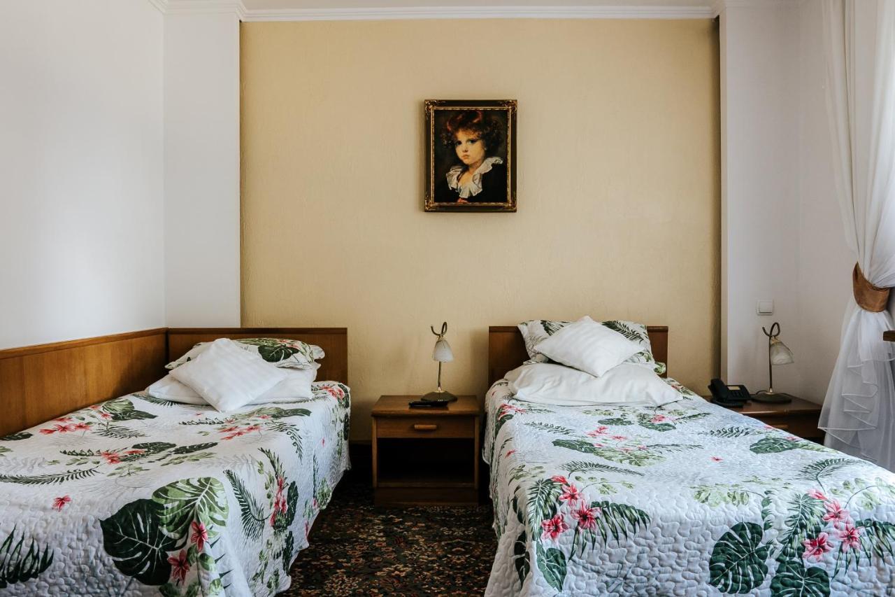 Hotel Marko Przemysl Exterior photo